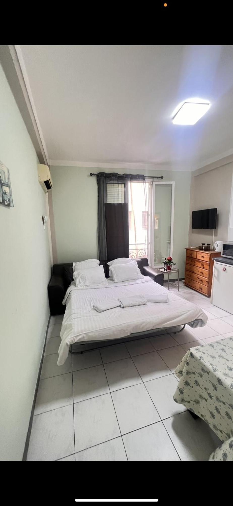 Apartamento Umbaa - Cute Studio Niza Exterior foto
